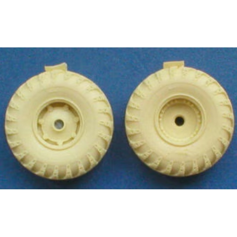 SP Designs 1:35 BTR-80A (KI-126) Road Wheels Resin Upgrade Set