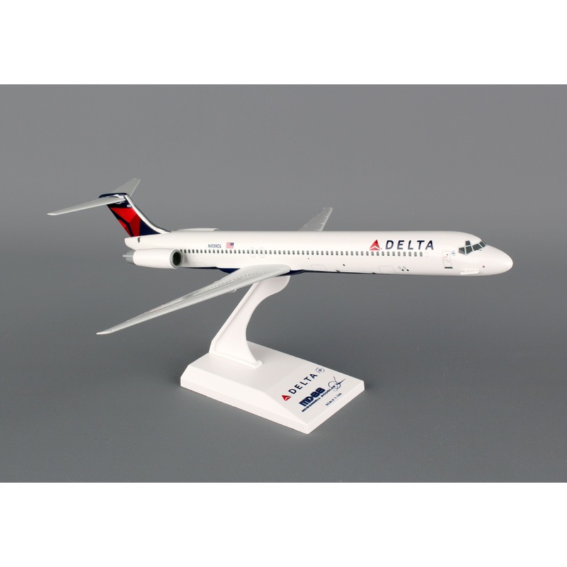 SKYMARKS SKR648 Delta MD-80 1/150