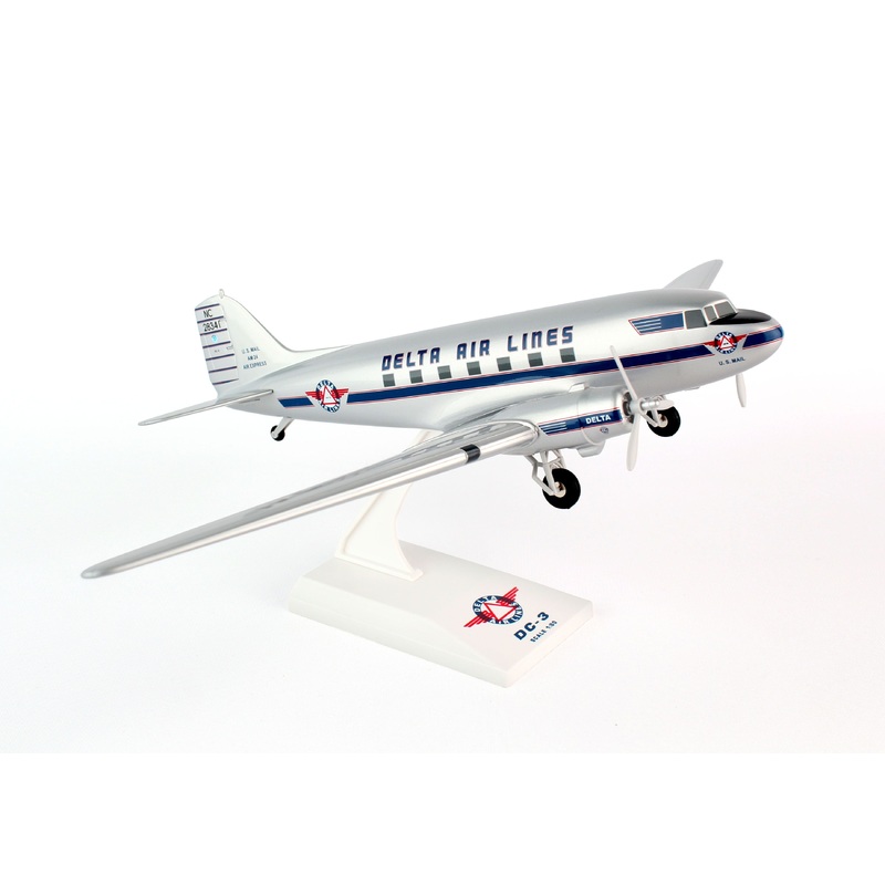 SKYMARKS SKR676 Delta DC-3 1/80 REG#NC28341with gear