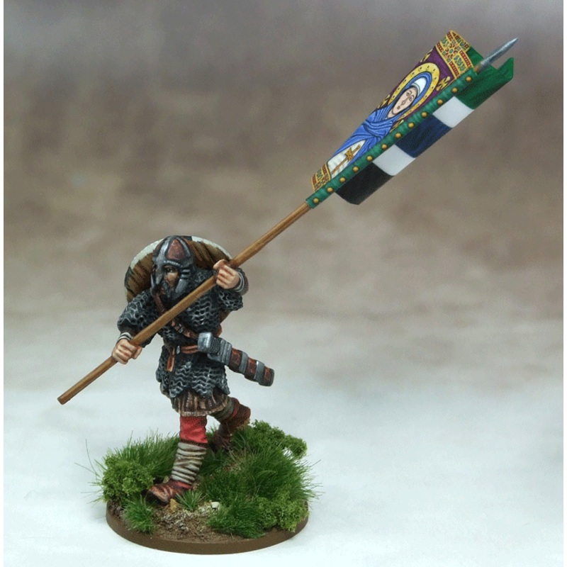 Gripping Beast - Anglo-Saxon Warbanner & Bearer