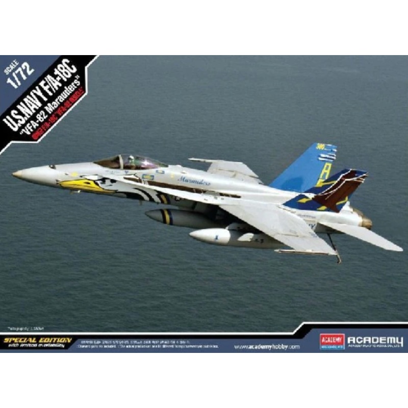 Academy - 1/72 U.S. Navy F/A-18C VFA-82 Marauders