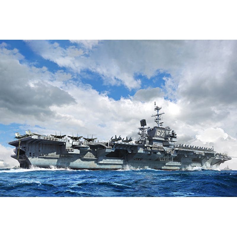 Trumpeter - 1/700 USS John F. Kennedy CV-67