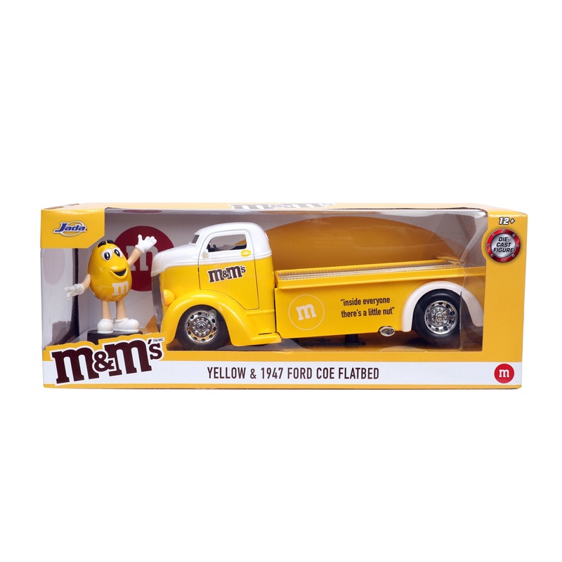 Jada - 1/24 M&M Yellow & Ford COE Flatbed (Hollywood Rides)