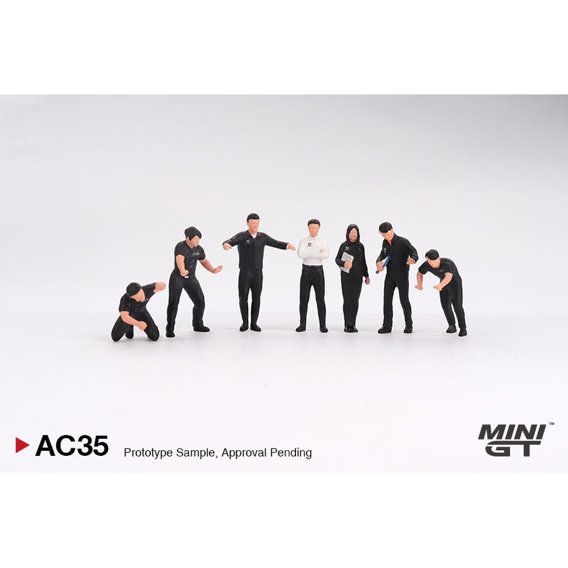 Mini GT - 1/64 Figurine: NISMO Technician Team