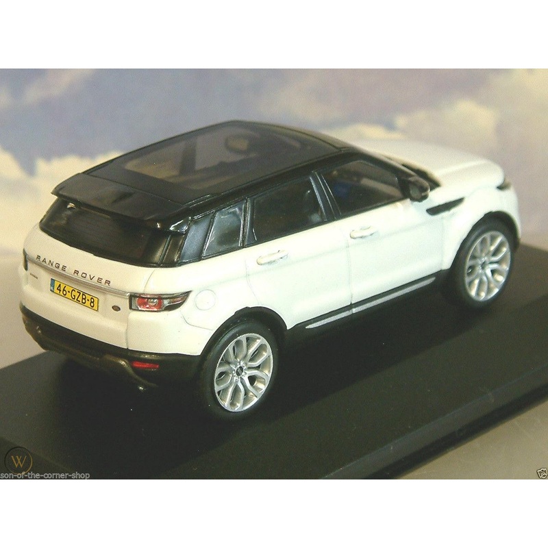 Triple 9 Collection - 1/43 Range Rover Evoque 5 Door (White)