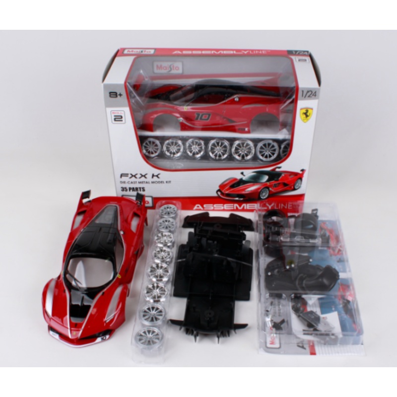 Maisto - 1/24 Ferrari FXX K (Kit)