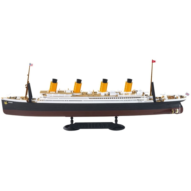 Doyusha R.M.S. Titanic