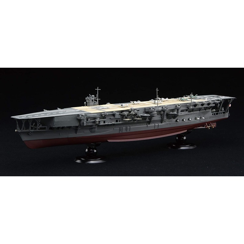 Fujimi IJN Aircraft Carrier Kaga Full Hull Model